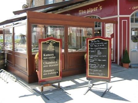 ミデルケルケ The Pipers Bed & Breakfast エクステリア 写真